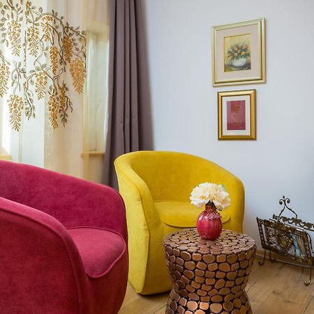 Romantic Luxury Rooms Split Exterior photo